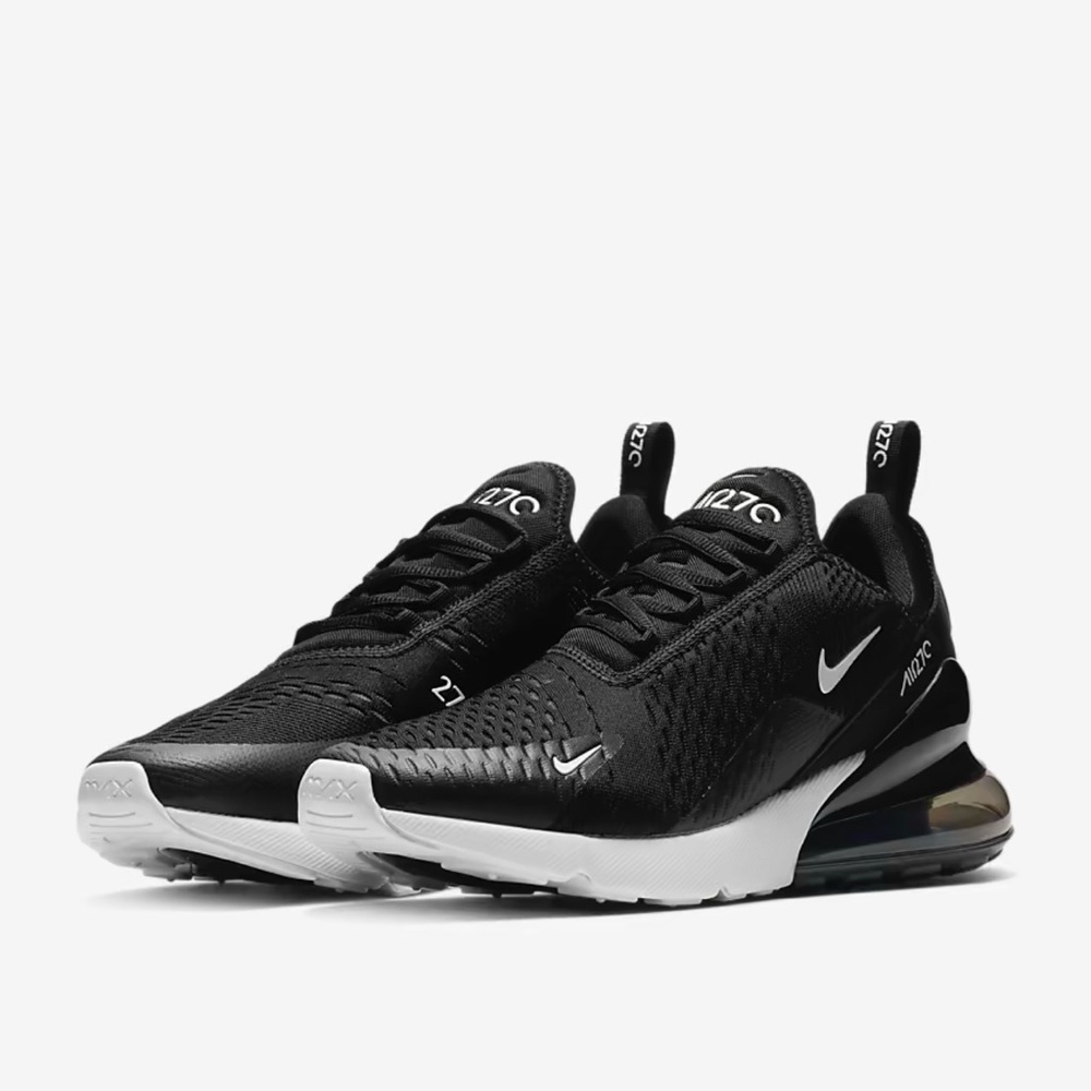 NIKE AIR MAX 270